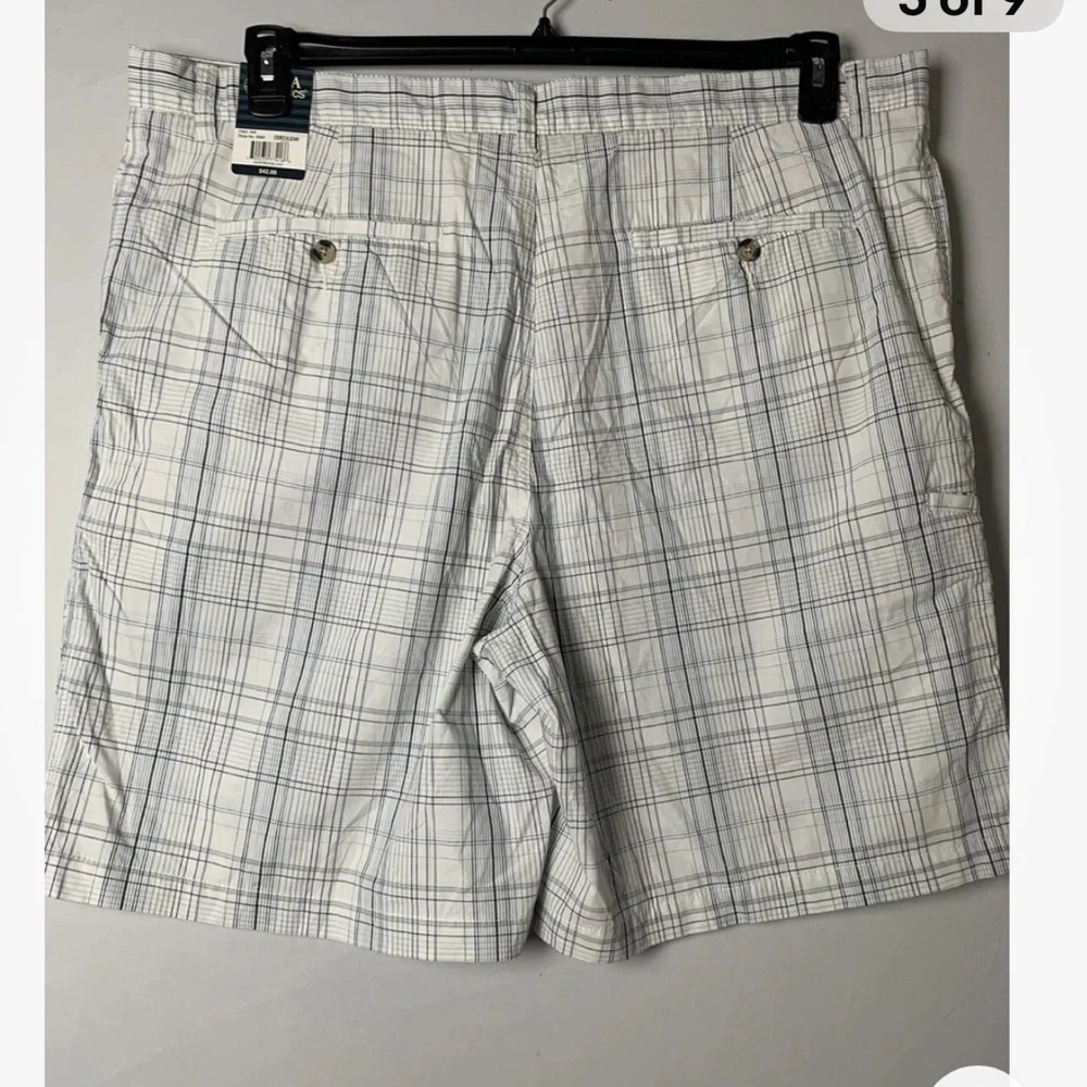 Boca Classics men's size 42 shorts multicolor plaid zip 100%Cotton